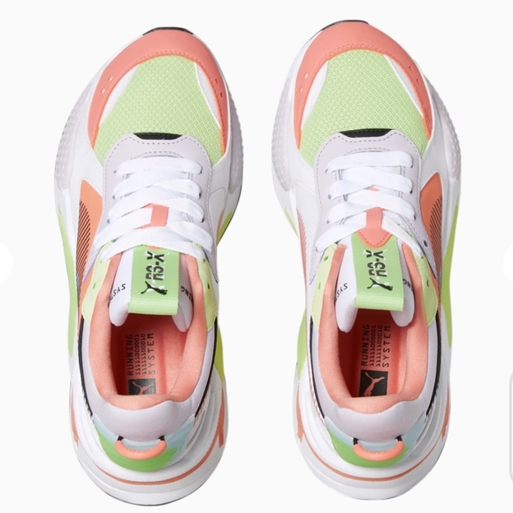 Puma Mismatched Women's Sneakers